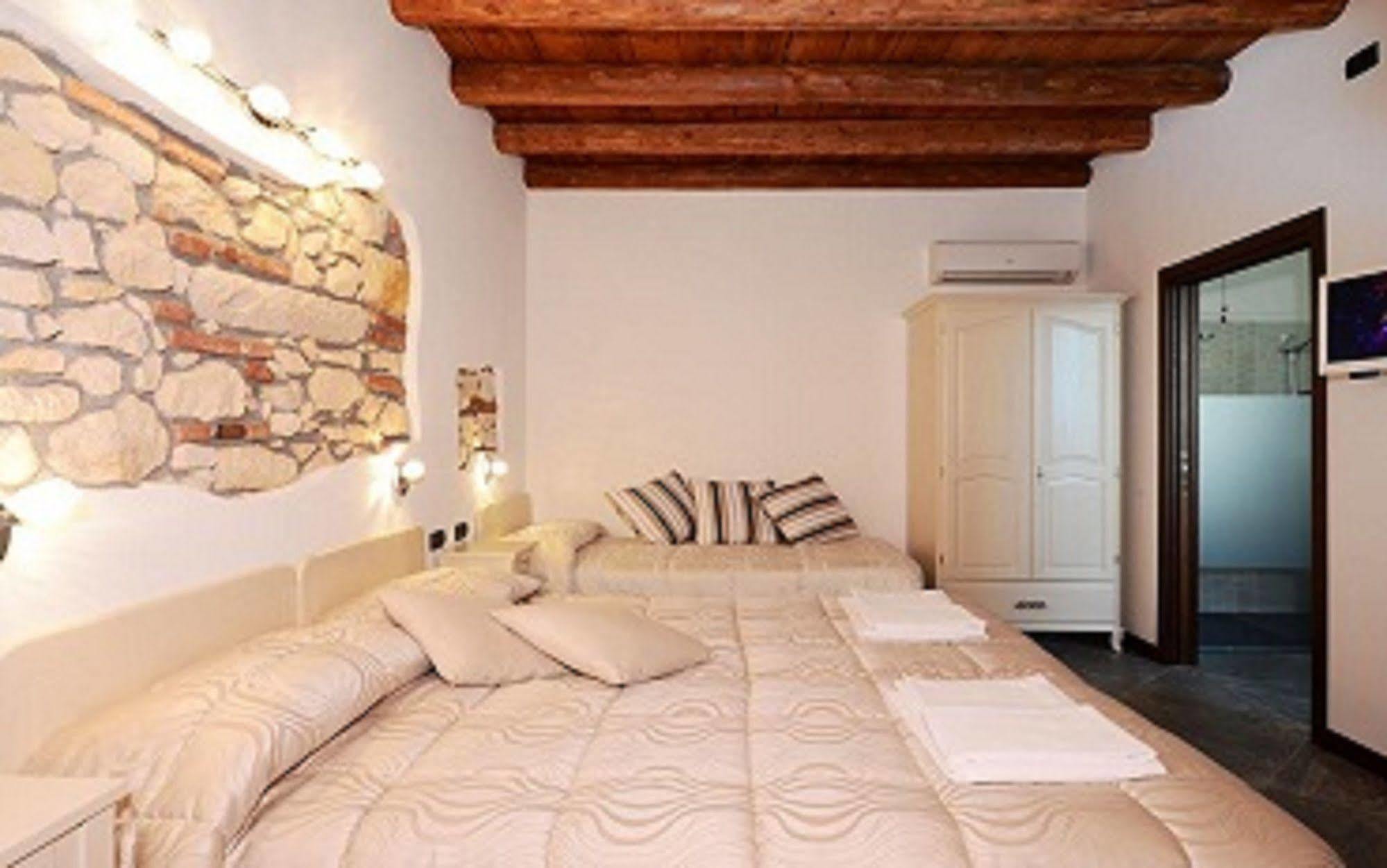 Cq Guest house