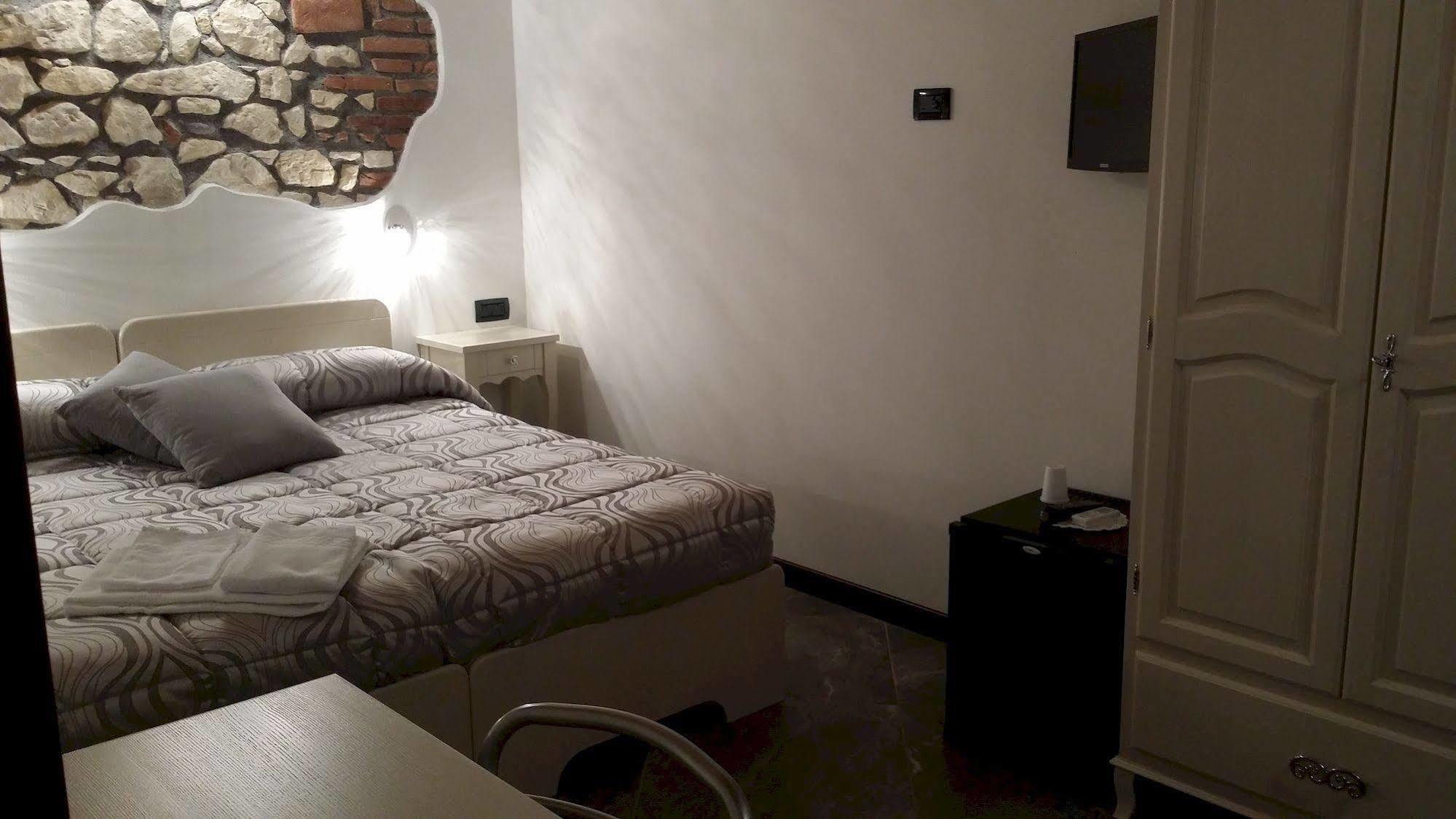 Guest house Cq 2*