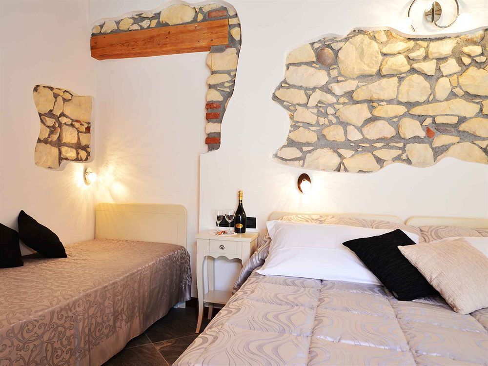 Cq Guest house 2*